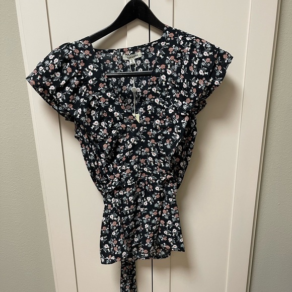 Max Studio sleeveless ruffled blouse - Picture 3 of 15